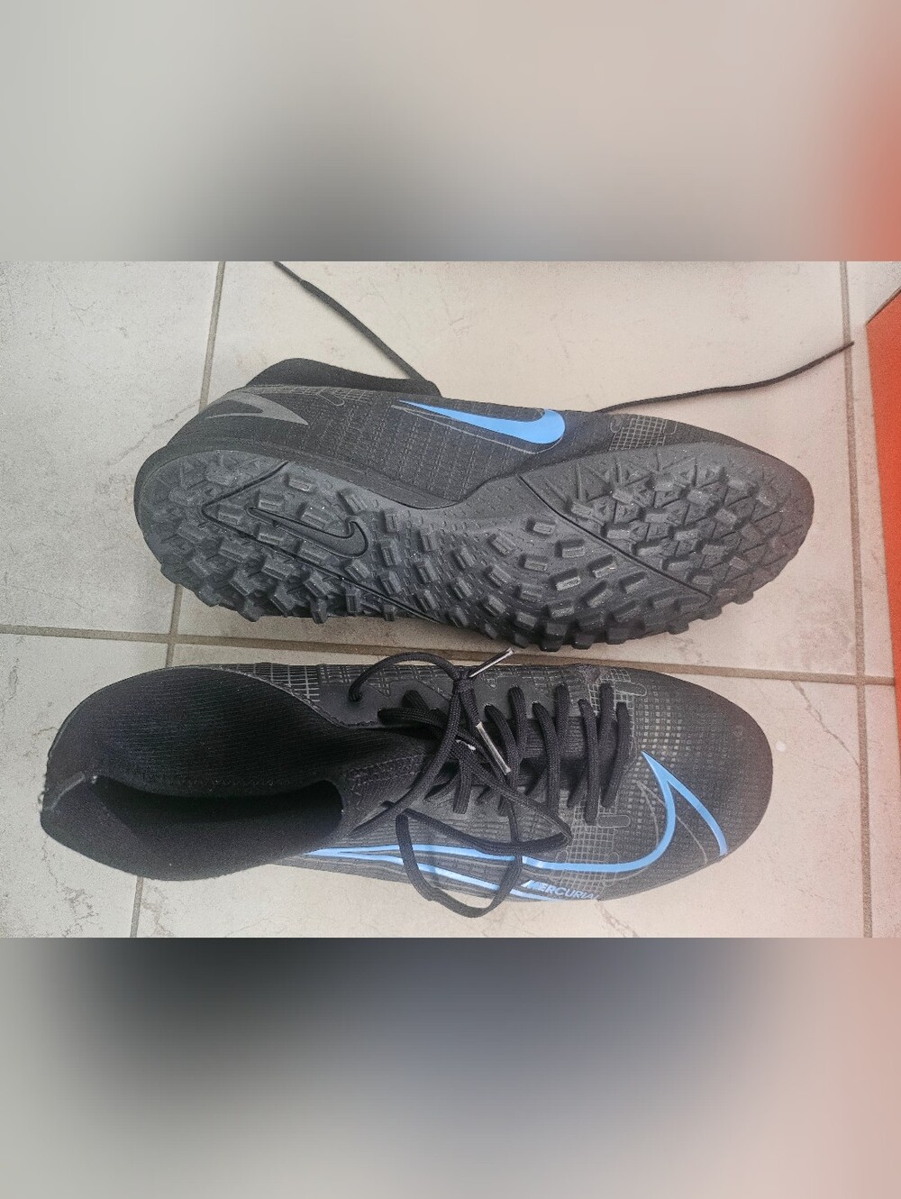 Nike Men’s Black soccer Turf Shoes with Blue Swoosh